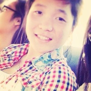 Meet your Posher, Mia ngan